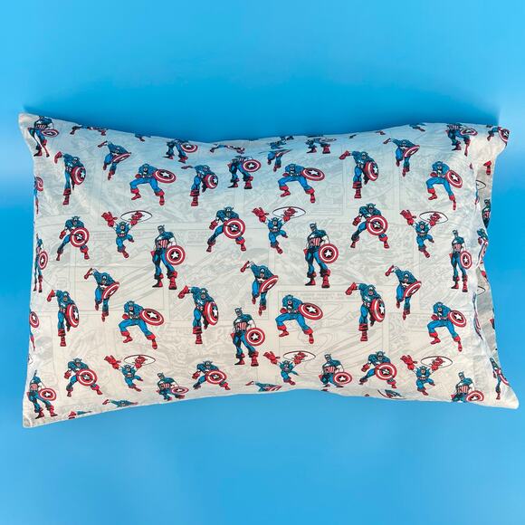 Captain America Pottery Barn Kids pillowcase - Picture 1 of 7